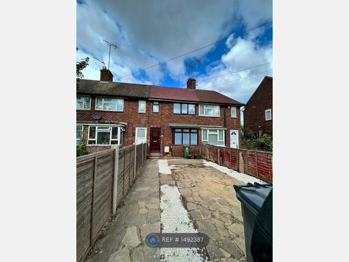 2 Bedroom Terraced House To Rent In Whiting Avenue, Barking, IG11