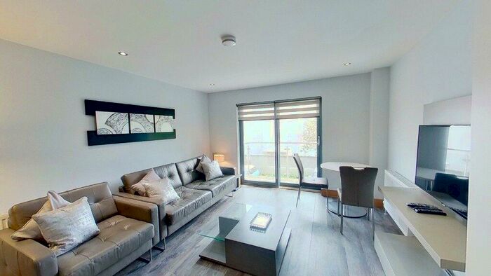 2 Bedroom Flat To Rent In Beaconsfield Mews, West End, Aberdeen, AB15