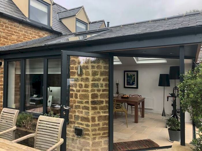 2 Bedroom Cottage To Rent In Manor Farm Close, Kingham, OX7