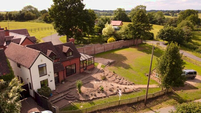 3 Bedroom Equestrian Property For Sale In High Cross, Shrewley, CV35