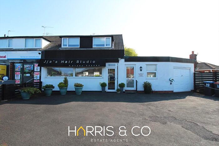 4 Bedroom End Of Terrace House For Sale In Tarnway Avenue, Thornton-Cleveleys, FY5