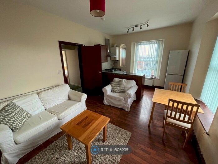 1 Bedroom Flat To Rent In Gore Terrace, Swansea, SA1