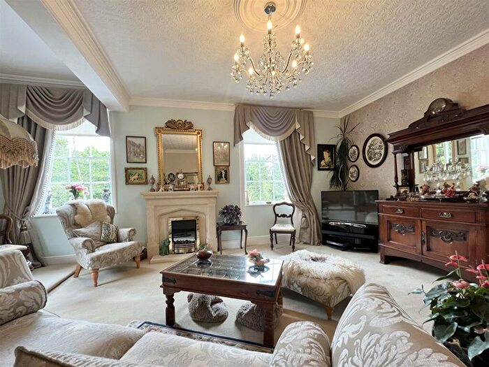 1 Bedroom Apartment For Sale In Broome, Stourbridge, DY9