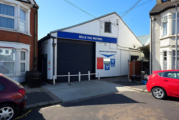 Garage / Parking For Sale In Investment, Southend-on-sea, SS1