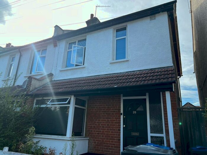 3 Bedroom End Of Terrace House To Rent In Lansdowne Road, Purley, CR8