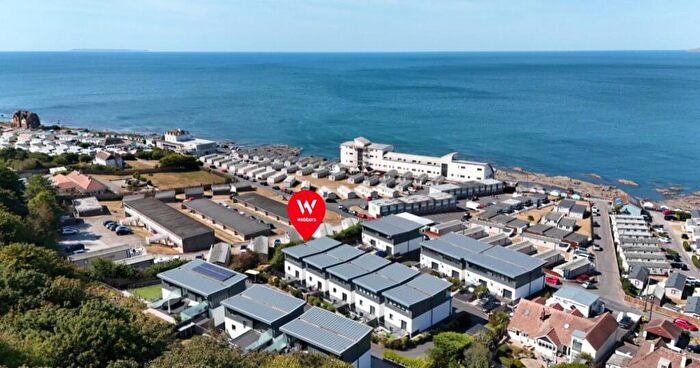 5 Bedroom Detached House For Sale In Roslyn Gardens, Westward Ho, Bideford, Devon, EX39