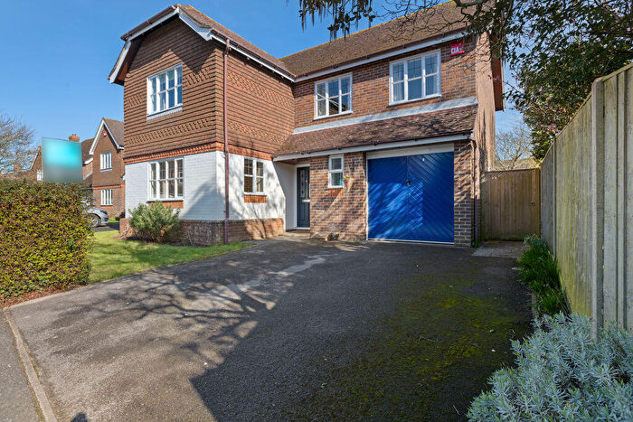 4 Bedroom Detached House For Sale In Priors Acre, Chichester, PO18