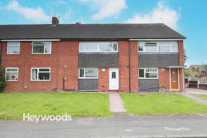 3 Bedroom Town House To Rent In Rothesay Avenue, Newcastle Under Lyme, ST5