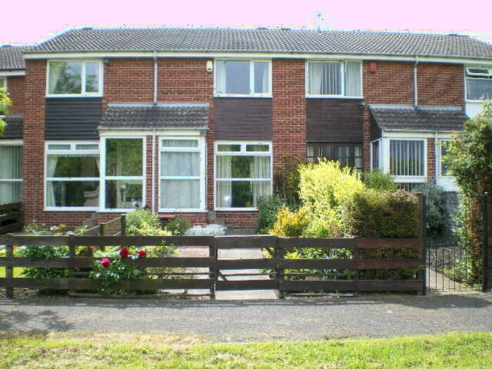 2 Bedroom Terraced House To Rent In Highfield Garth, Leeds, West Yorkshire, LS12