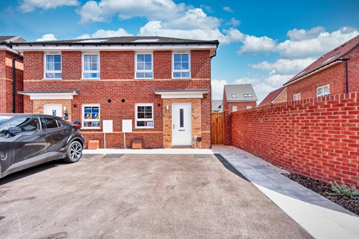 2 Bedroom End Of Terrace House To Rent In Wheatstone Gardens, Beeston, Nottingham, NG9