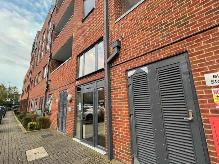 2 Bedroom Flat To Rent In Applebee Court, Harrow, Greater London, HA3