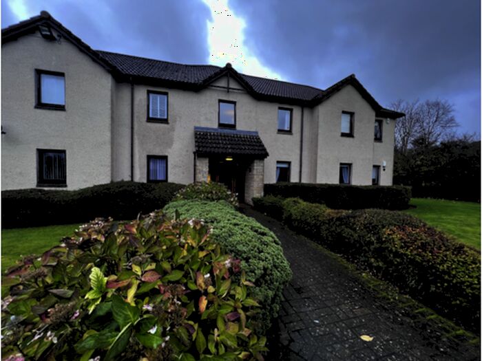 2 Bedroom Flat To Rent In Glendevon Way, Broughty Ferry, Dundee, DD5