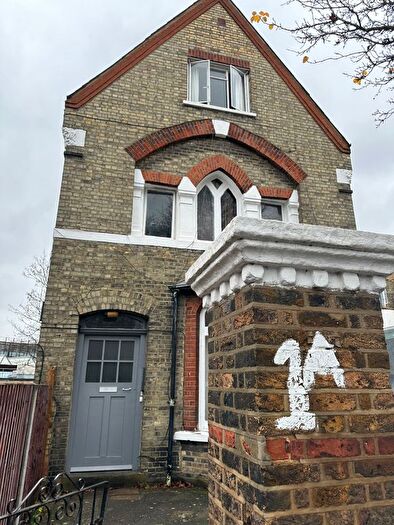 Studio To Rent In Penn Road, London, N7