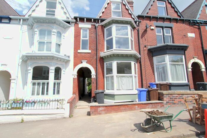 3 Bedroom Terraced House To Rent In Glenalmond Road, Sheffield, S11