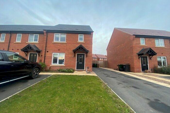 3 Bedroom Property To Rent In Arundel Way, Derby DE23