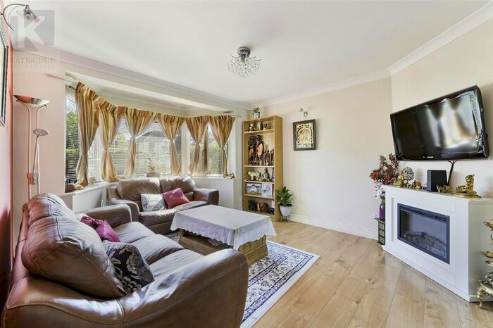 3 Bedroom Property To Rent In Kingston Road, Ewell, Epsom, KT19