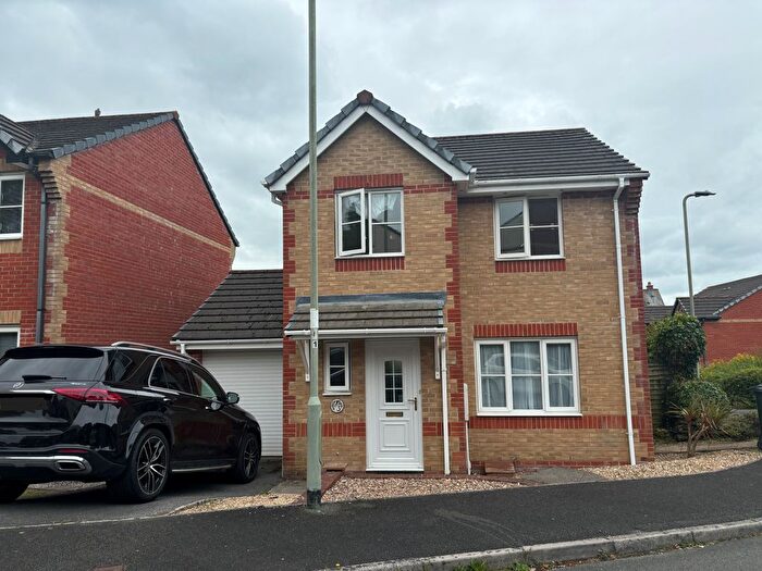 3 Bedroom Detached House To Rent In Sett Close, Bovey Tracey, Newton Abbot, TQ13