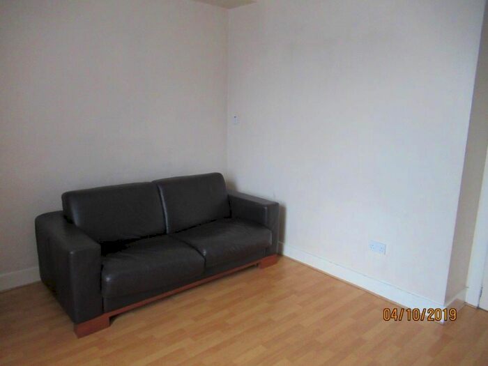 1 Bedroom Flat To Rent In Elmbank Road, Ground Floor Right, Aberdeen, AB24