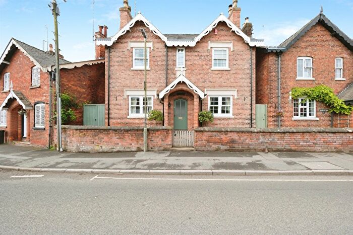 3 Bedroom Detached House For Sale In High Street, Repton, Derby, DE65