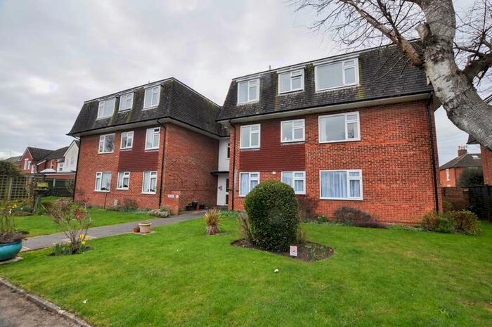 2 Bedroom Apartment To Rent In Grenville Road, Wimborne, BH21