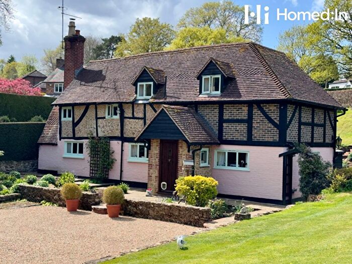 3 Bedroom Detached House For Sale In Row Lane, Albury, Guildford, GU5