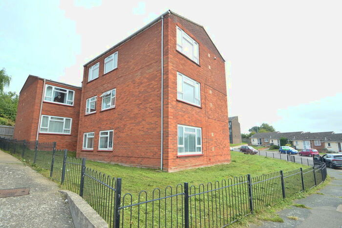 2 Bedroom Apartment To Rent In Gardeners Road, Halstead, CO9
