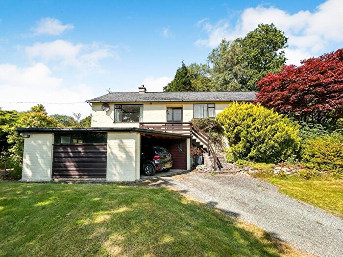 3 Bedroom Detached House For Sale In Maes Glyn, Bontnewydd, Dolgellau, LL40