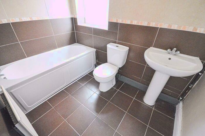 2 Bedroom Semi-Detached House To Rent In Second Avenue, Blyth, NE24