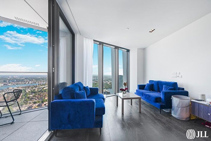 2 Bedroom Flat To Rent In Amory Tower, Marsh Wall, E14