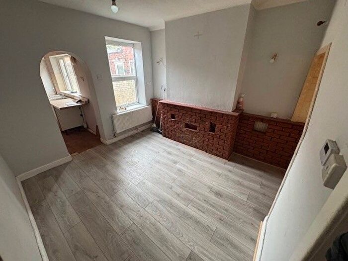 3 Bedroom Property To Rent In Martin Street, Lincoln, LN5