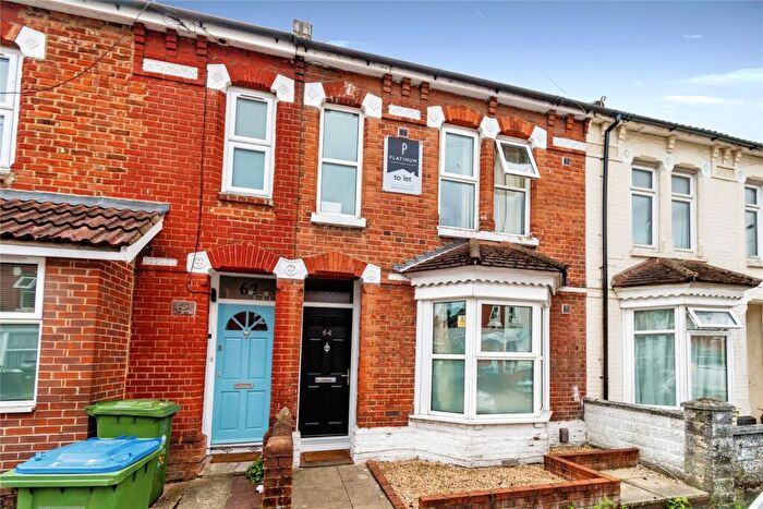 6 Bedroom Terraced House For Sale In Milton Road, Polygon, Southampton, Hampshire, SO15
