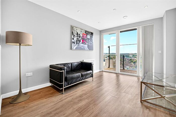 1 Bedroom Flat To Rent In Wandle Road, Croydon, CR0