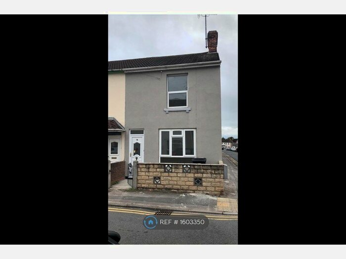 4 Bedroom End Of Terrace House To Rent In Whiteman Street, Swindon, SN2