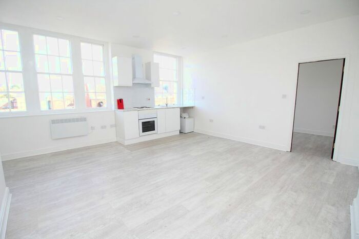 1 Bedroom Flat To Rent In New Street Chambers, New Street, Dudley, West Midlands, DY1