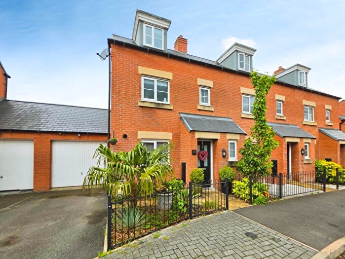 3 Bedroom Town House For Sale In Zurich Avenue, Biddulph, Stoke-On-Trent, ST8