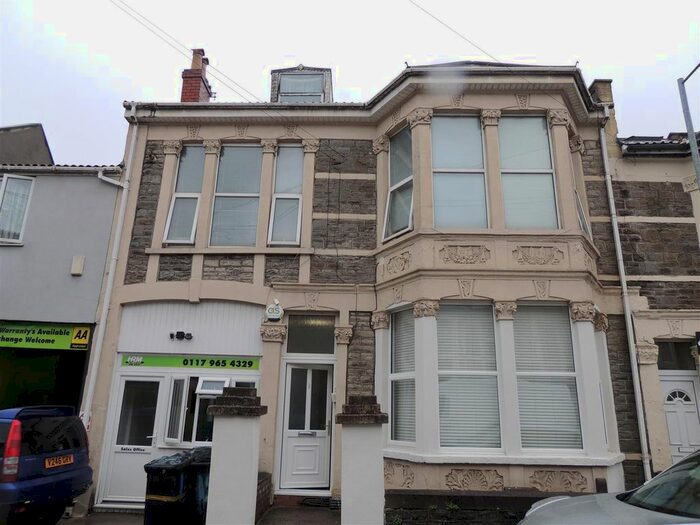 1 Bedroom Flat To Rent In Victoria Park, Fishponds, Bristol, BS16