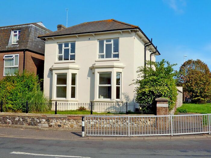 Studio To Rent In Arundel Road, Littlehampton, BN17