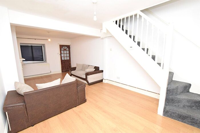 2 Bedroom Terraced House For Sale In George Street, Romford, Essex, RM1
