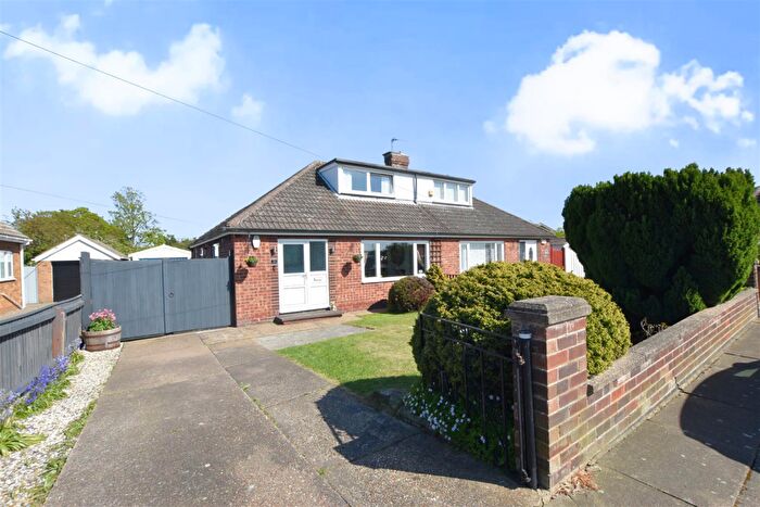 2 Bedroom Semi-Detached Bungalow For Sale In Ancaster Avenue, Grimsby, DN33