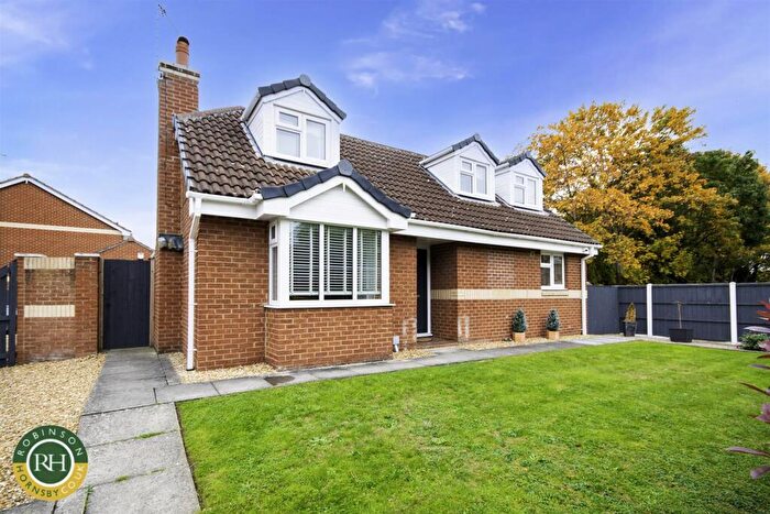 2 Bedroom Detached House For Sale In Mayfields, Scawthorpe, Doncaster, DN5