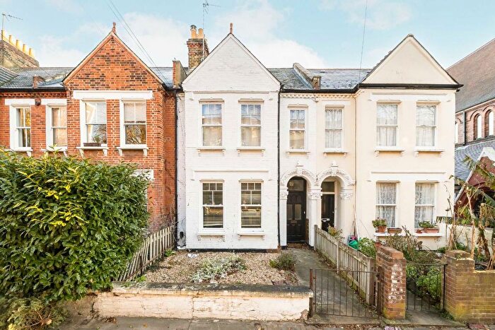 1 Bedroom Flat To Rent In Upper Tulse Hill, Brixton, SW2