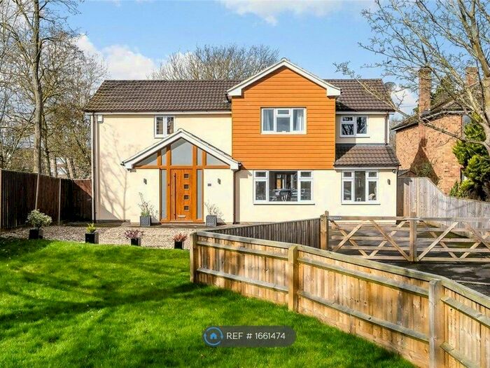 5 Bedroom Detached House To Rent In Home Close, Kidlington, OX5