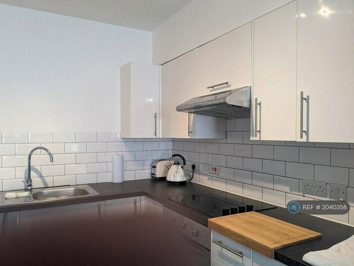 2 Bedroom Flat To Rent In Bedford Place, Southampton, SO15
