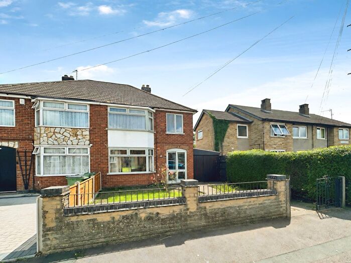 3 Bedroom Semi Detached House For Sale In Tournament Road, Glenfield, LE3