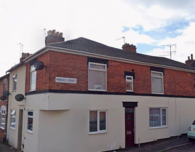 1 Bedroom Flat To Rent In Princes Street, Kettering, NN16
