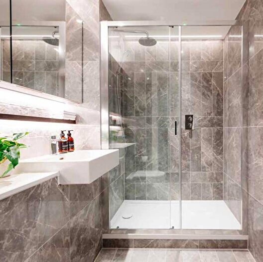 3 Bedroom Flat For Sale In Bow Green, Bow, E3
