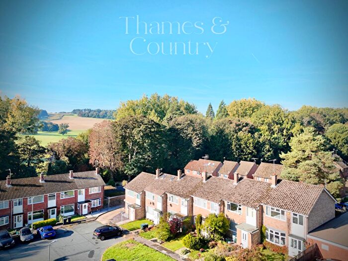 3 Bedroom Terraced House For Sale In Rosemary Close, High Wycombe, HP12
