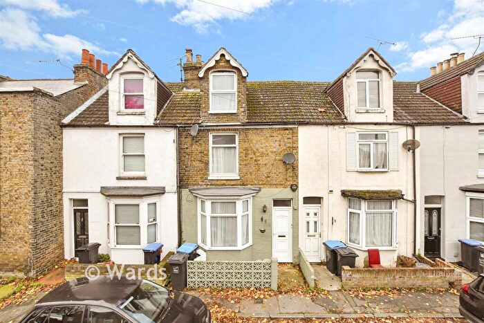 3 Bedroom Terraced House For Sale In Southwood Road, Ramsgate, Kent, CT11