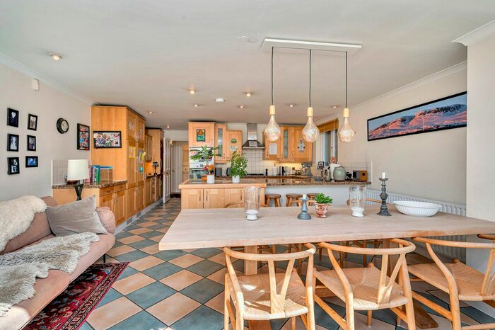 5 Bedroom Semi-Detached House To Rent In Cottenham Park Road, West Wimbledon, SW20