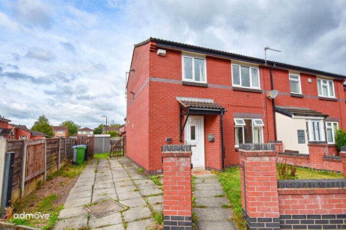 3 Bedroom Semi-Detached House To Rent In Whitlow Avenue, Broadheath, WA14